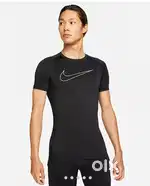 Nike pro dri-fit compression tshirt ( M)