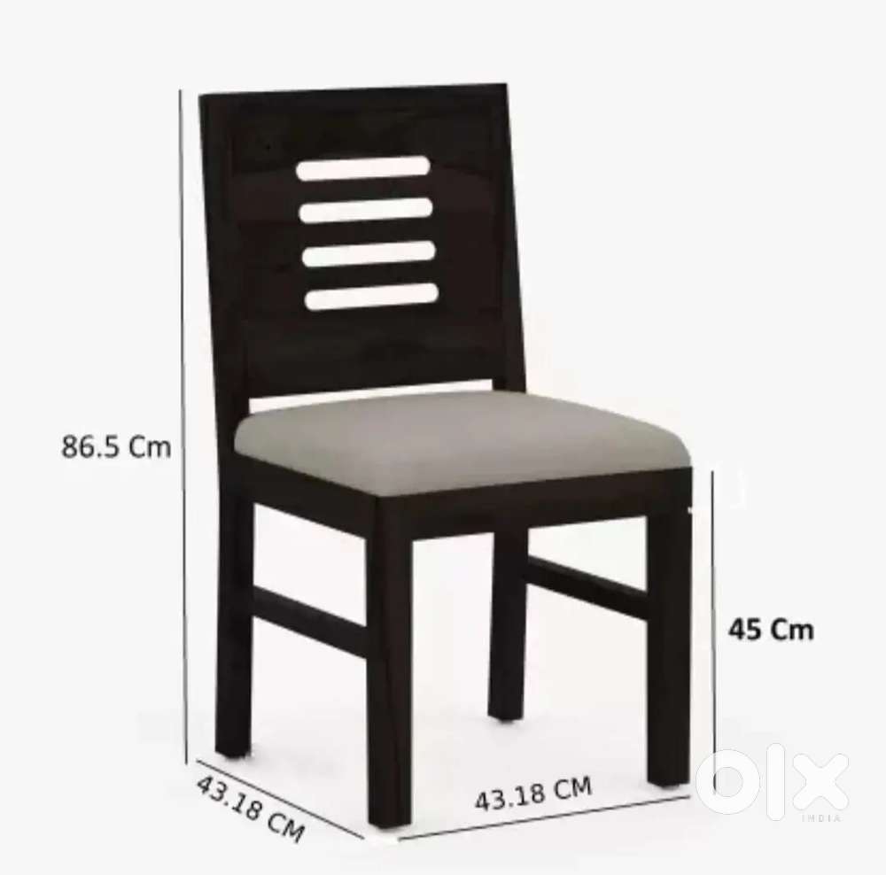 Dinning table with 6 cushioned chair set