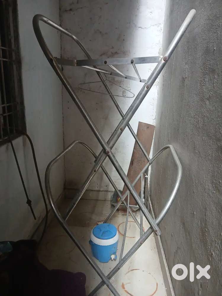 Dryer stand