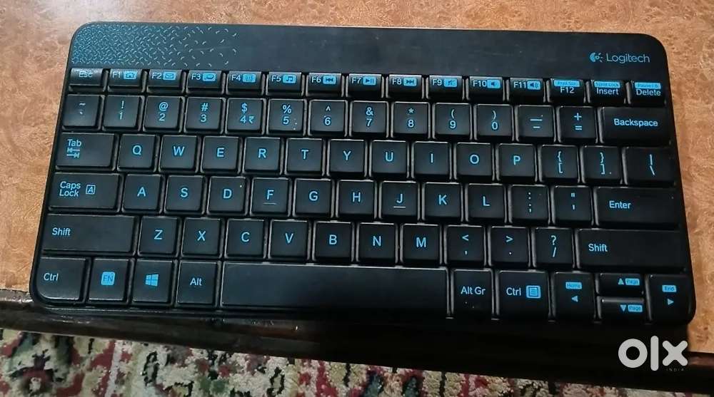 Logitech K240