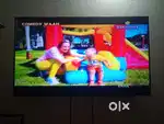 Iconic smart 43 inch TV  only 5 month use