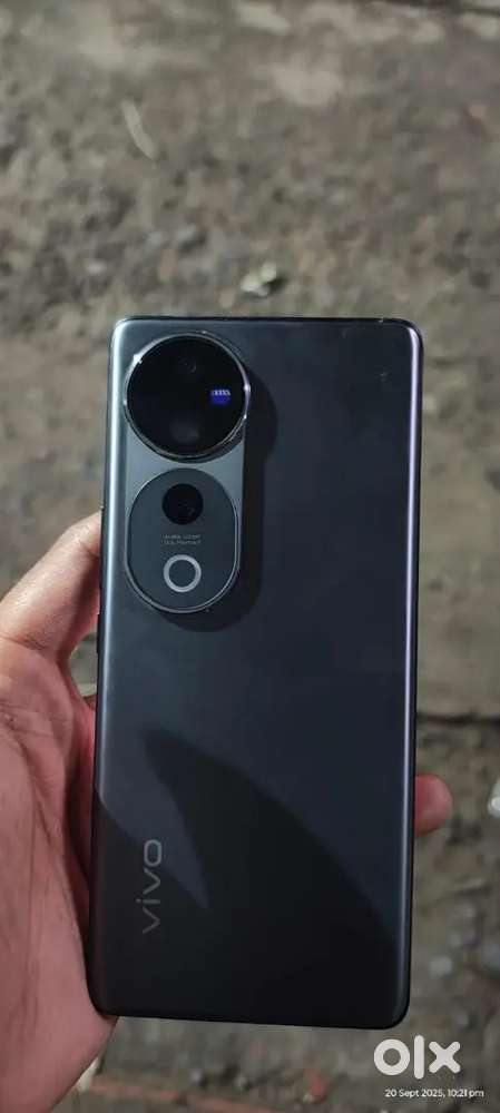 Vivo v40pro/12.512 GB
