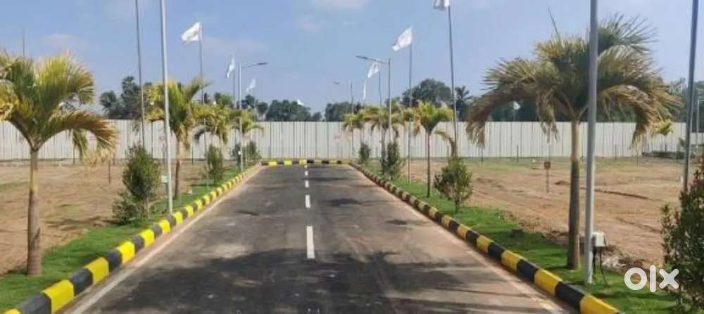 अंसल सुशांत गोल्फ सिटी शहीद पथ रोड से नजदीक प्लॉट HCl compny खुर्दही