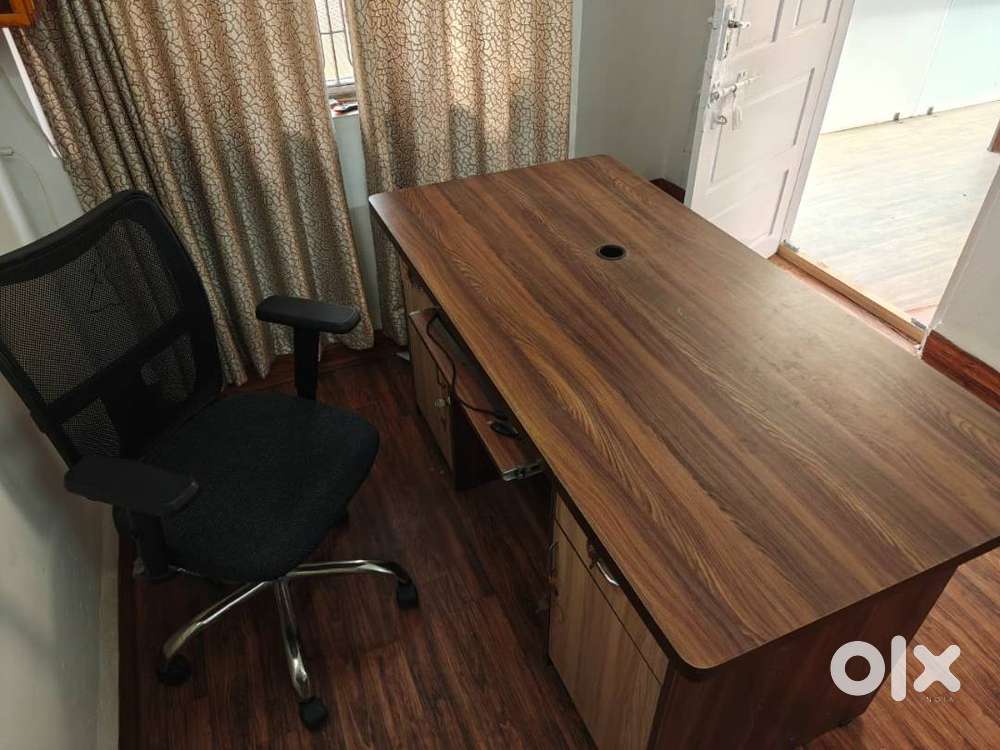 Office Table with 1 Chair