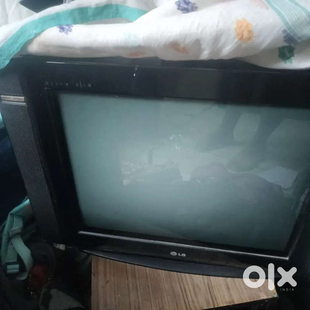 Tv lg 21 inch working on