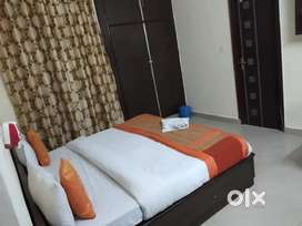 NO BROKERAGE 500+ Luxury Boys PGs with meals & amenities in Noida!