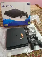 PS 4 SLIM 1  9.00 TWO MONTH USED