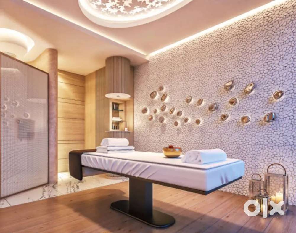 Need a female  therapist for spa