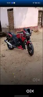 Gadi ekdam new hai .