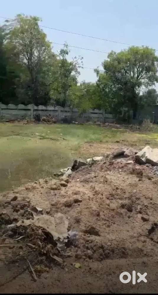 300 sqyards HMDA plot with 60 Road face very near to National Highwa65