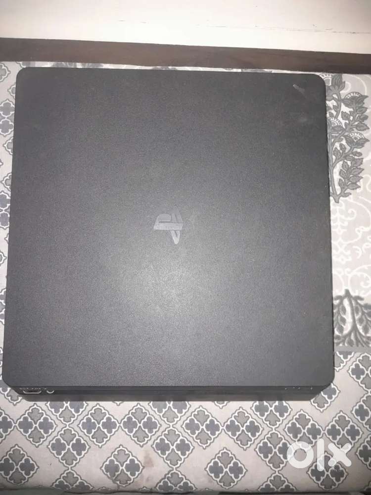 PS4 *SLIM* 500GB+500GB EXTENDED (1tb)  WITH 2 CONTROLLERS