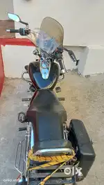 Cruising bike Bajaj Avengers 220