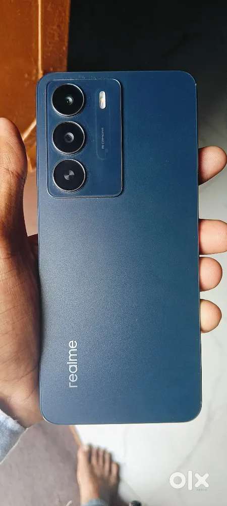 Realme c73