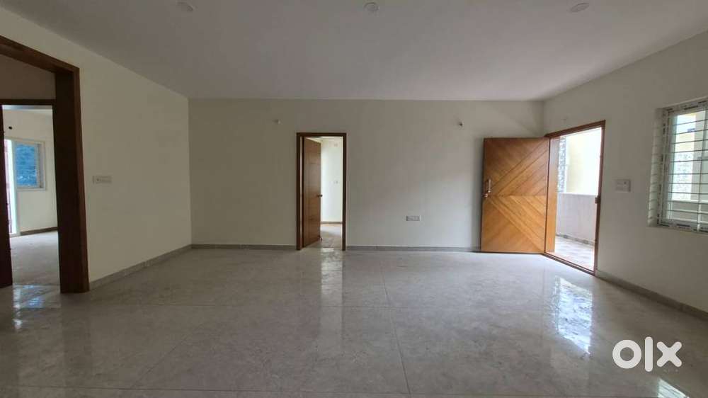Spacious 3bhk flats for sale in Horamavu agar main road 2 mins to ORR.