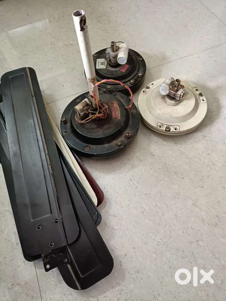 3 selling fan's 1 working 2 not working