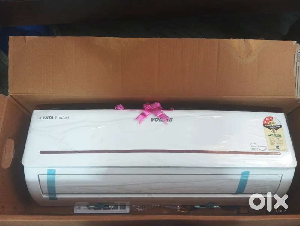 Voltas 1 ton AC- Never Used, Great Deal!