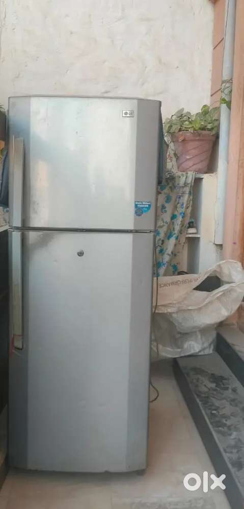 LG double door fridge