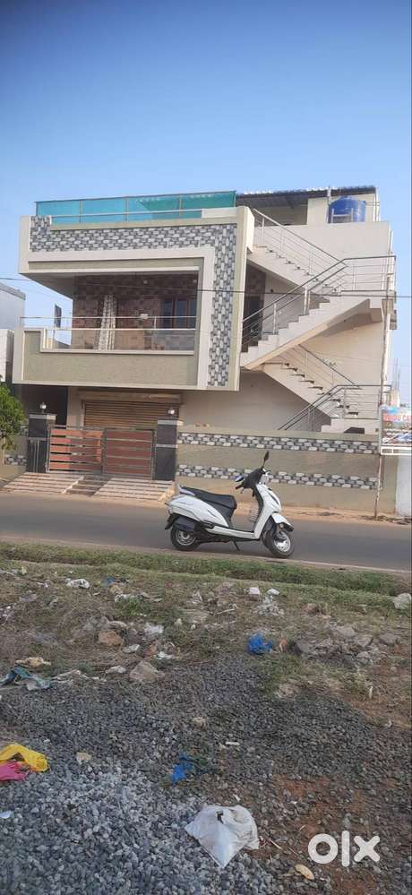 Commercial property for rent or lease for shops/Godowns/offices