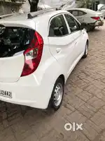 Hyundai EON 2017 Petrol Well Maintained