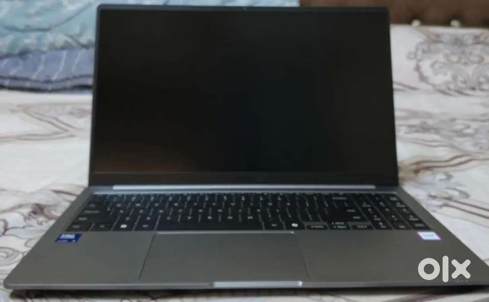 Samsung Galaxy Book5 AI Metal Intel Core Ultra  5 225U