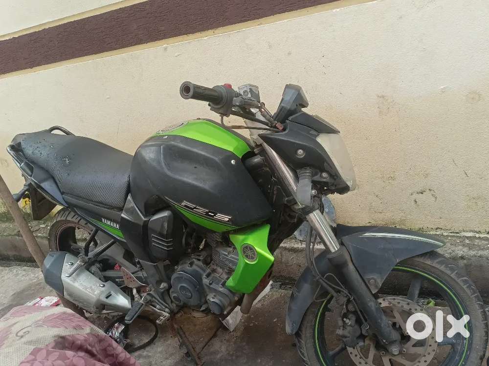 Urjen money 12000.only head problem front break problem