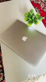 SELL MACBOOK PRO Excellent Condition