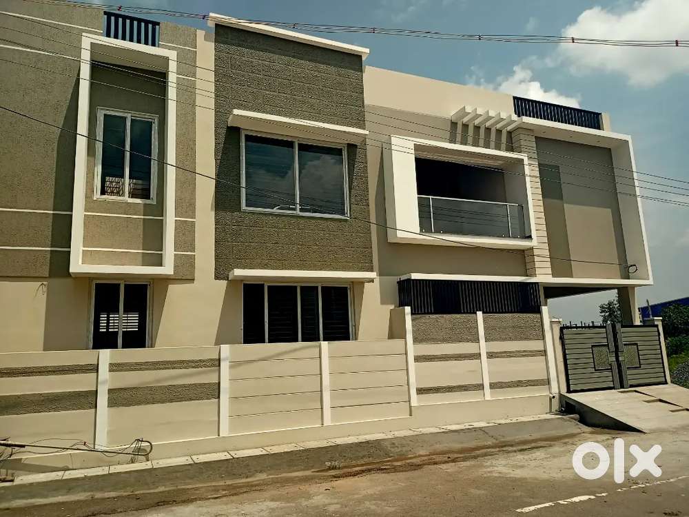 New 3 bhk Dublex model house in Saravanampatti,