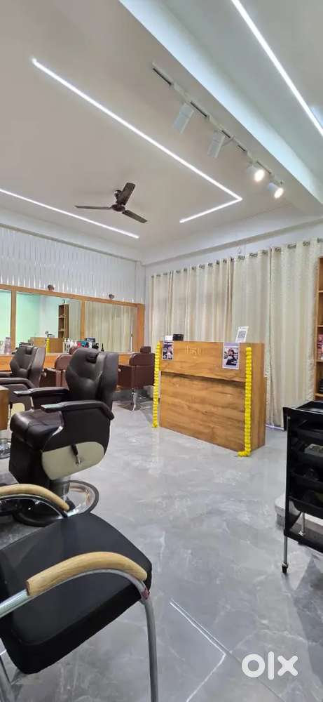 Singh Property Dealer 350 Sqft Male Sailoon Rent In Durga Kund VNS