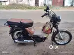 * TVS XL 100 HD *