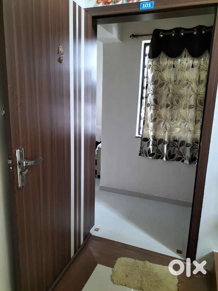 2 BHK Flat For Rent