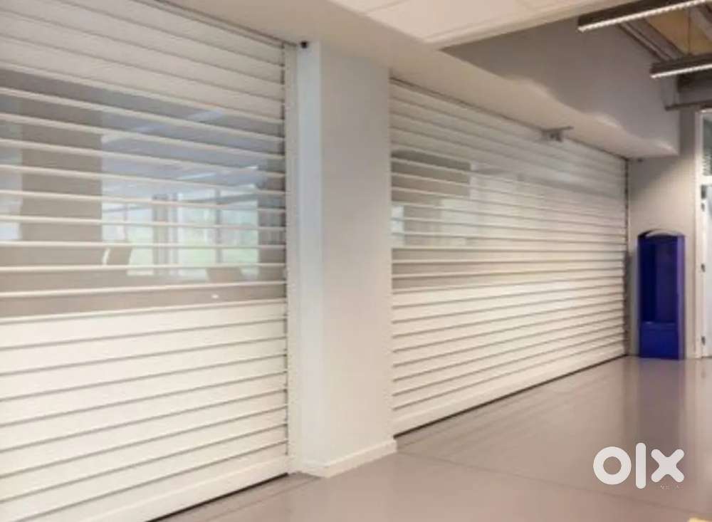 Showroom space near by big bazaar for rent