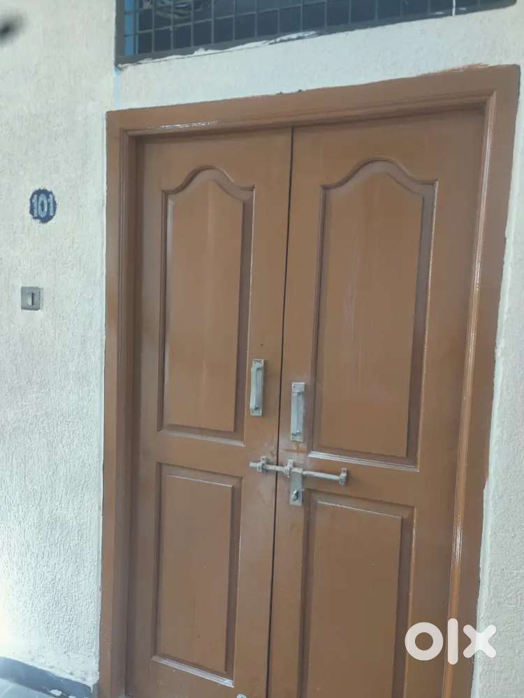 2BHK new flat for rent in Kachiguda(School teachers Preferred)