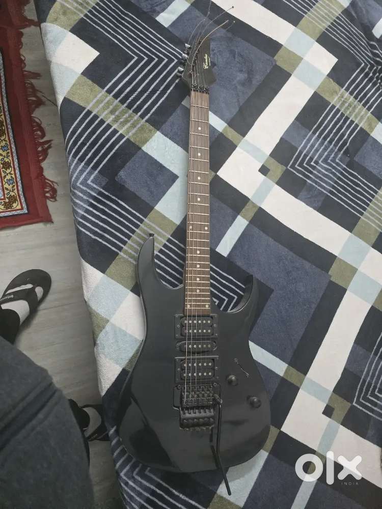 Electric guitar