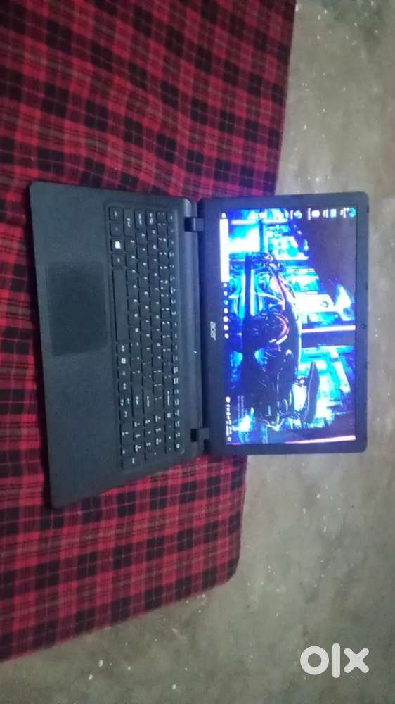 Acer aspire ES-1 523