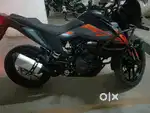 KTM 390 Adventure X Tubeless Alloy wheels.