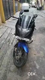 Pulsar 220 on sale