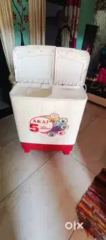 Washing machine AKAI 6.5 kg like new.