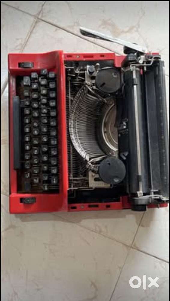 Want to sell Remington’s antique typewriter