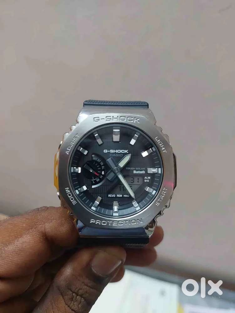 Casio G-Shock GBM-2100-1ADR Bluetooth
and TOUGH SOLAR