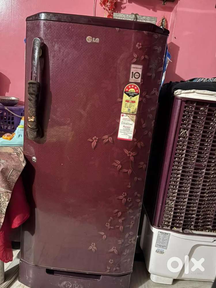 Fridge LG working in good condition