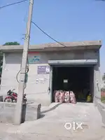 Flour mill with automatic machines