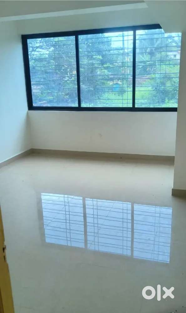 A newly 1bhk flat for sell and can be converted to 2bhk