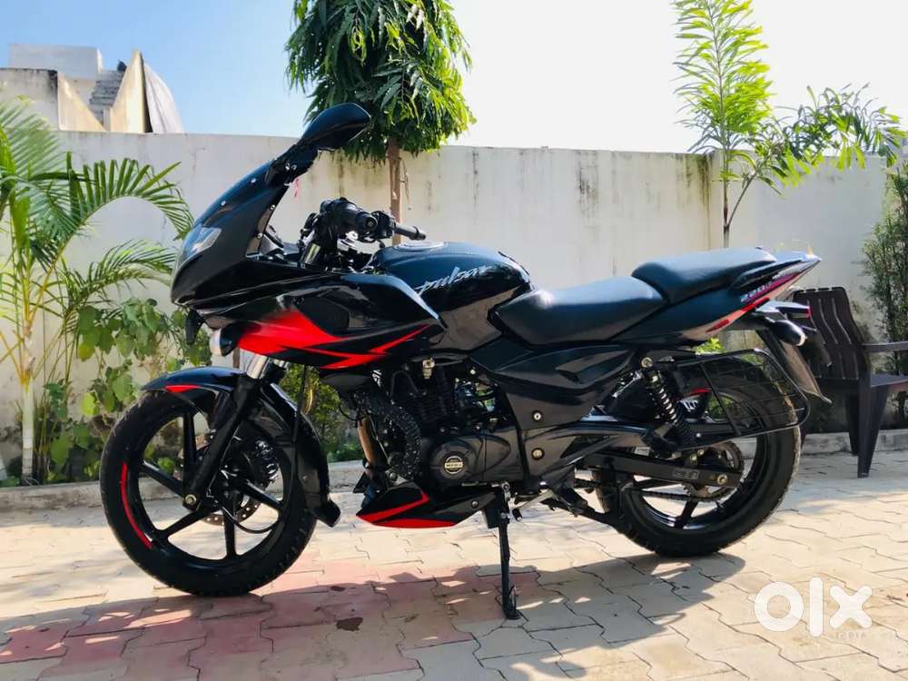 Pulsar 220f Well maintained Bike