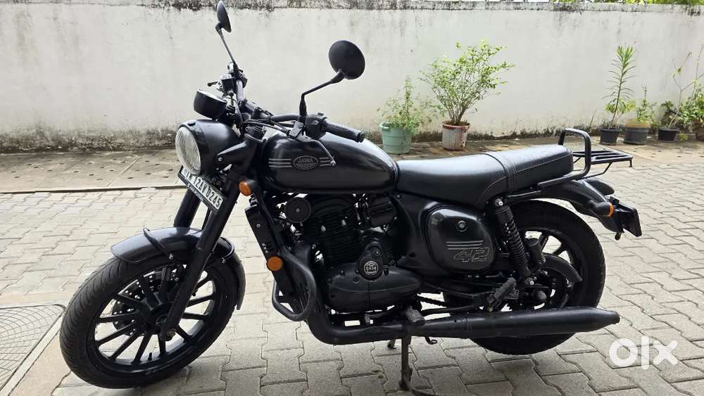 Jawa 42 (2022 Model