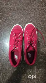 4 pair Shoes Nike and Calvin Klein all original