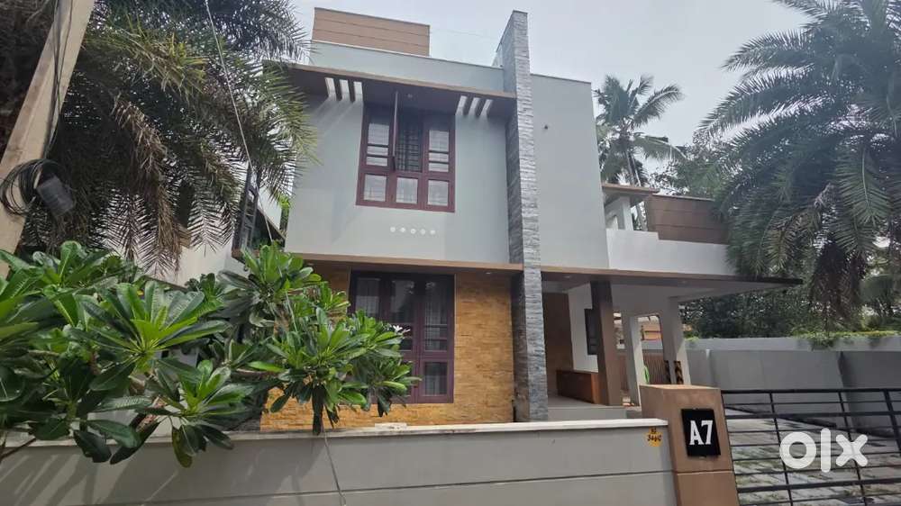 3 Bedroom house in gated community full furnished up for rent