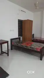 Ladies accomodation 2 beds  near to Lulu and metro station