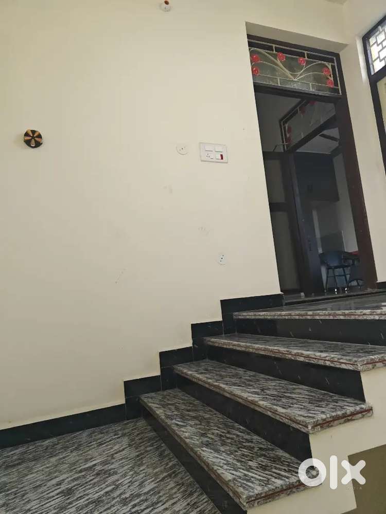 House for Rent Karundi mata mandir ke peeche 30 fit Road