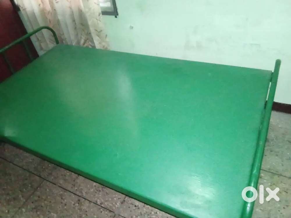 Steel cots for sale door delivery within 20 kms