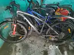 Huge cycle new condition but chene was diffct so I want to sell